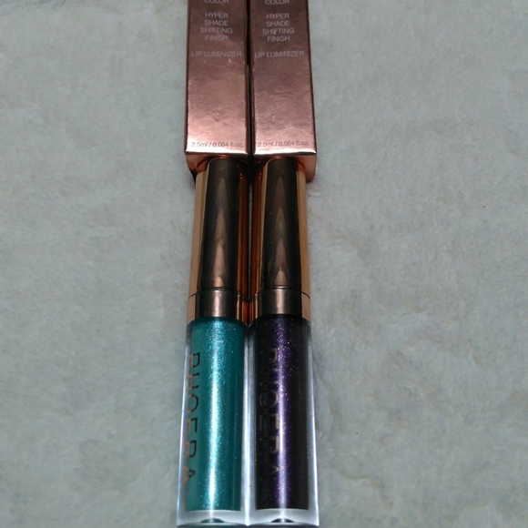 Lipstick - Picture 3 of 6